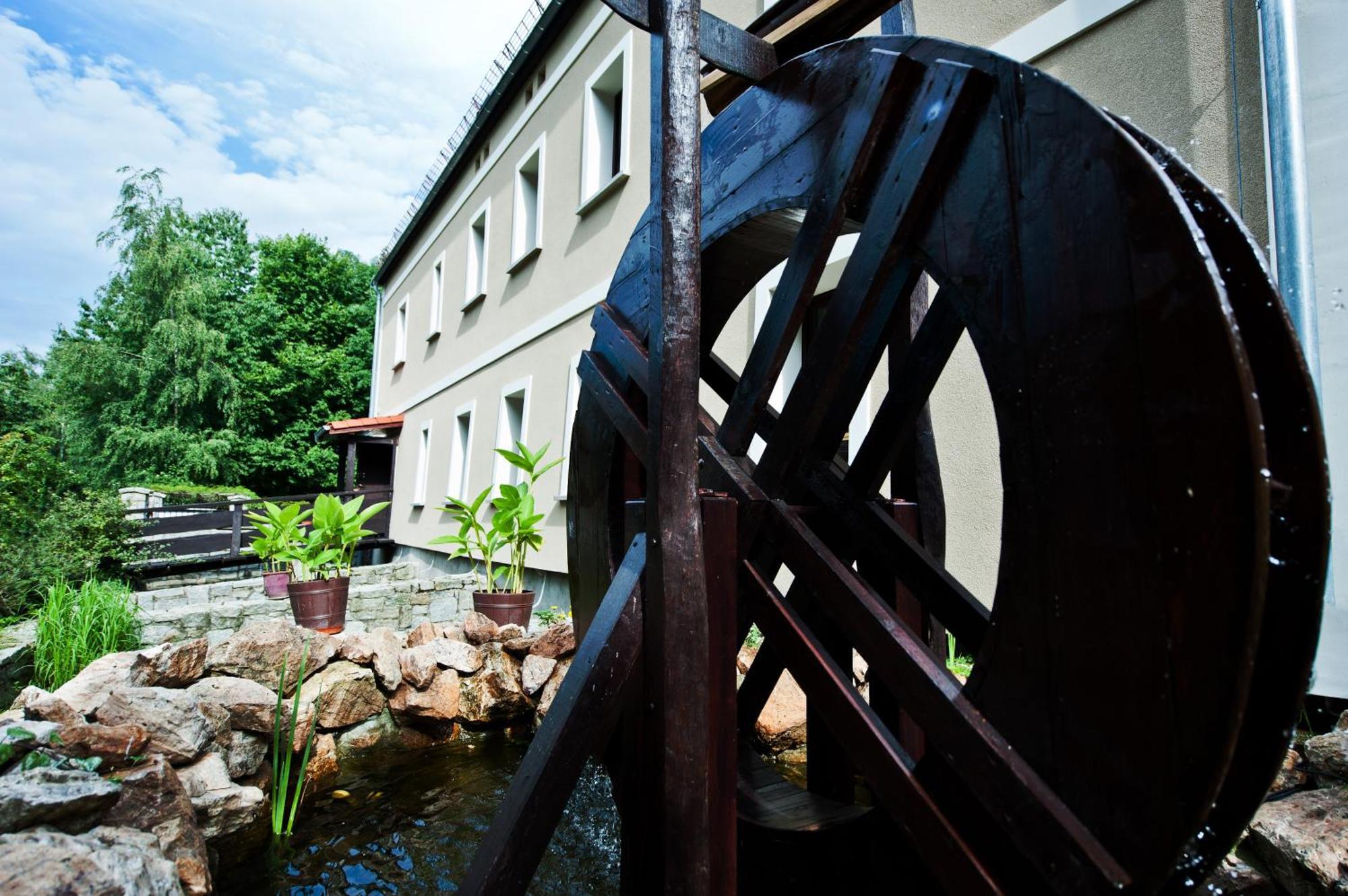 Rancho Slezanski Mlyn Szczepanów Buitenkant foto