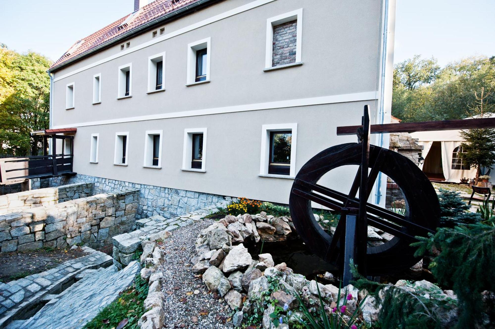Rancho Slezanski Mlyn Szczepanów Buitenkant foto